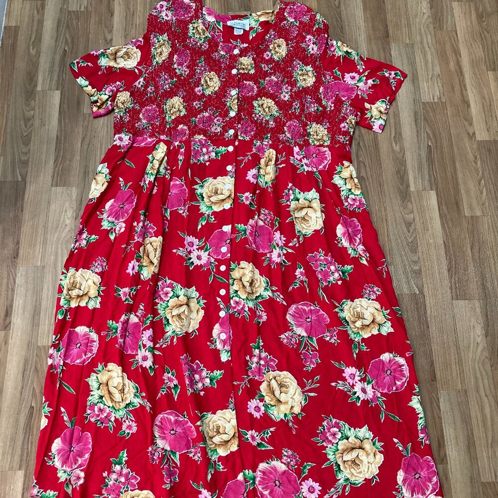 Vintage S.L. Fashions Floral Cottage Maxi Dress Smoked Red Button up